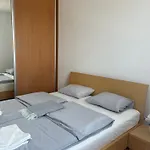 Wola Business Center Apartment