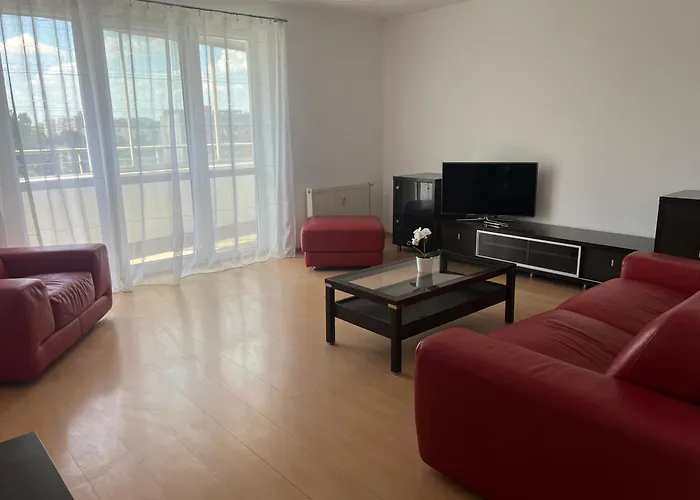 Wola Business Center Apartment